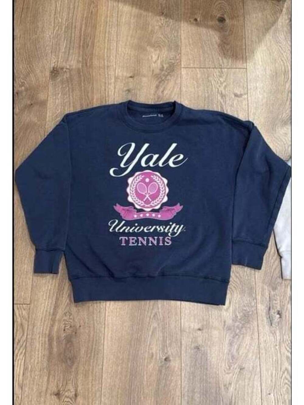 Girls Abercrombie crew neck sweatshirt